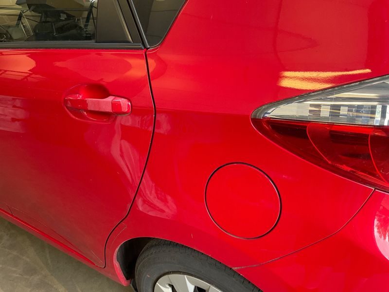 Toyota Verso-S 1.33 Dual VVT-i Life 2011 – снимка 30