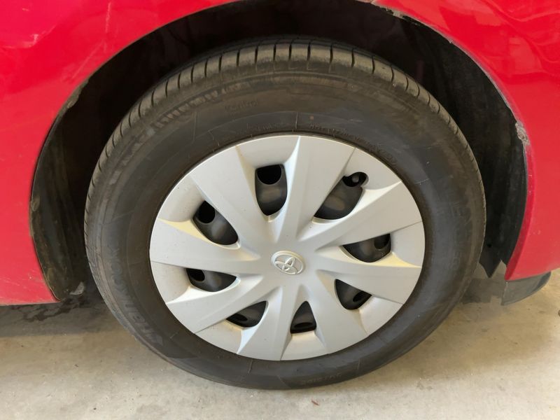 Toyota Verso-S 1.33 Dual VVT-i Life 2011 – снимка 11