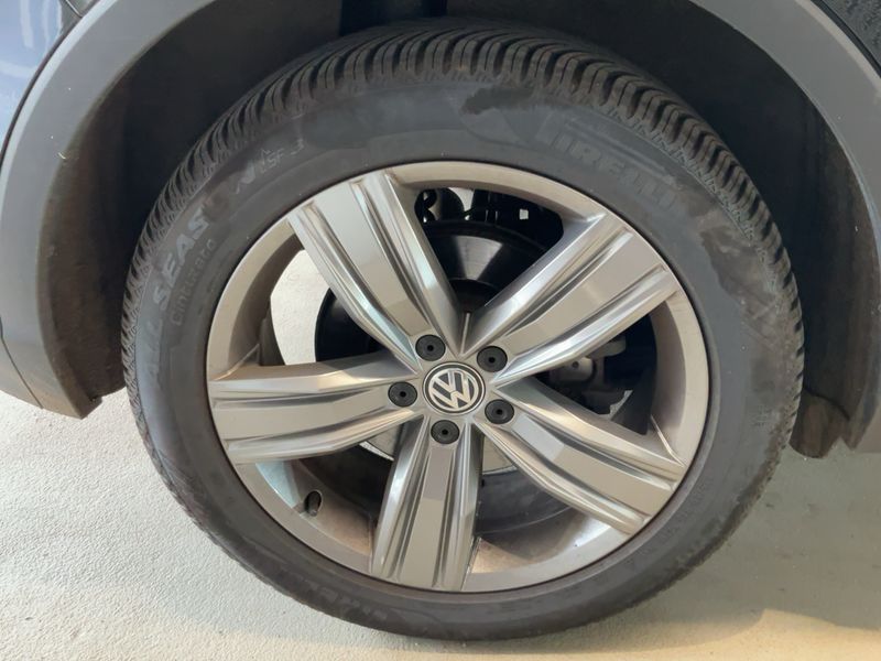 Volkswagen Tiguan 2.0 TDI Highline 4Motion BlueMotion Tech 2017 – снимка 9