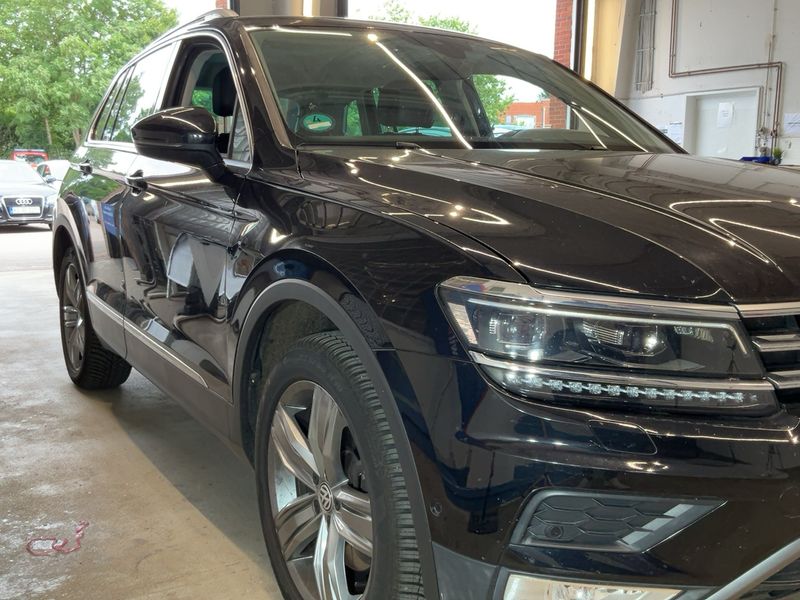 Volkswagen Tiguan 2.0 TDI Highline 4Motion BlueMotion Tech — zdjęcie 8