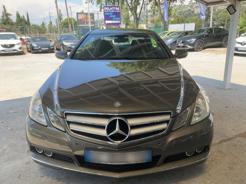 Mercedes-Benz E-Klasse E 250 CDI BlueEfficiency Avantgarde — zdjęcie 9