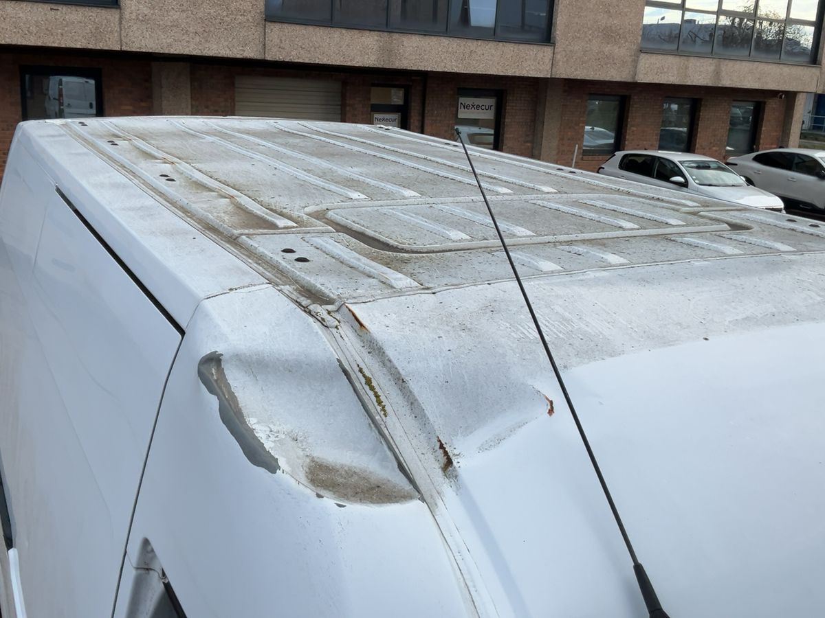 Renault Master 2018 — photo 14