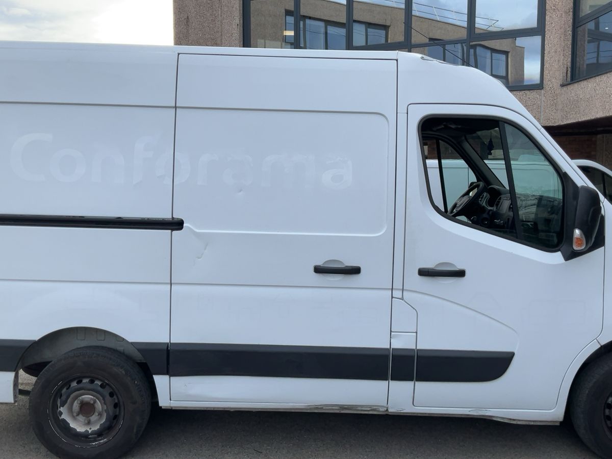 Renault Master 2018 — photo 11