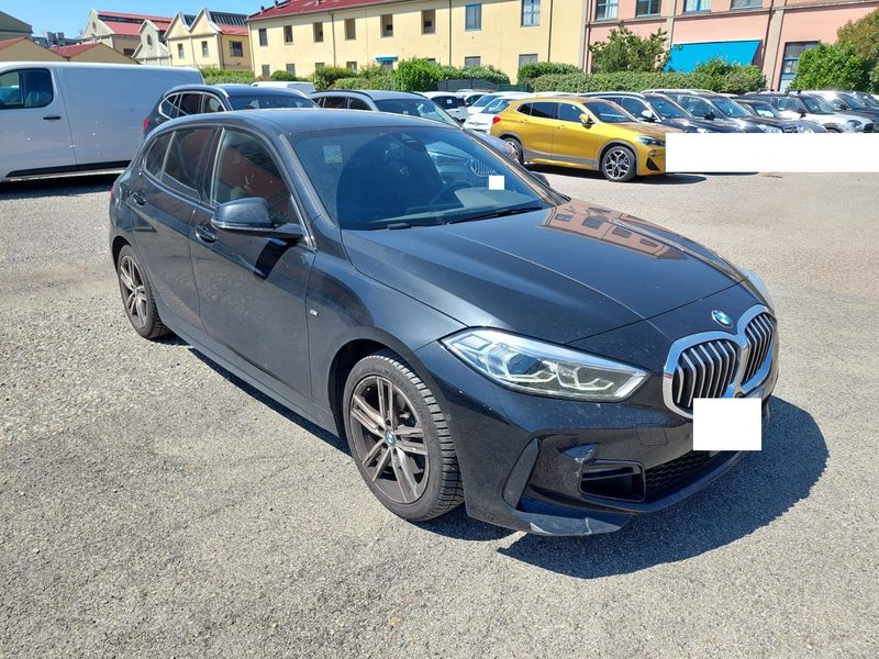 BMW 1er 118d M Sport 2022 – снимка 6