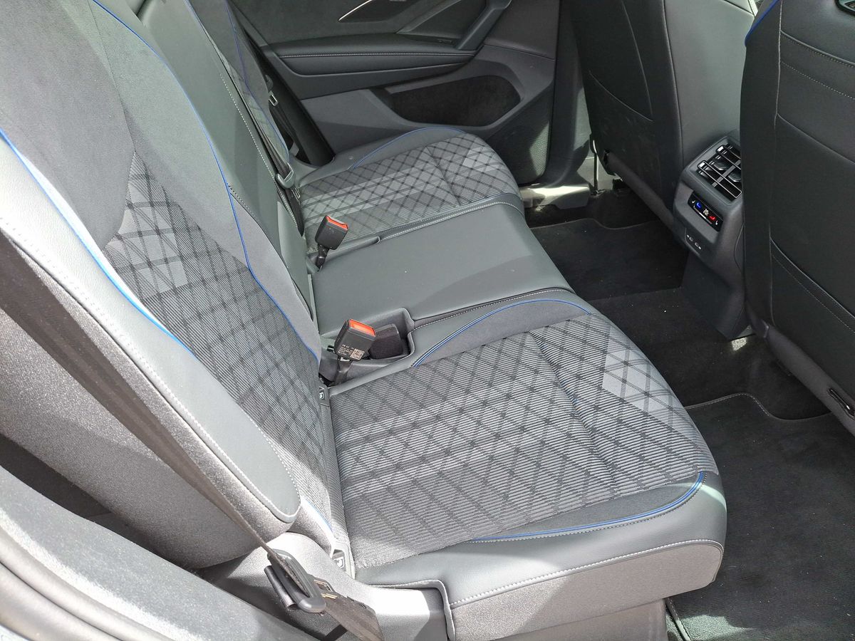 Volkswagen Tayron 2.0 TDI R-Line 4Motion