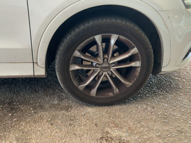 Audi Q3 2.0 TDI quattro Ambition 2014 – снимка 11
