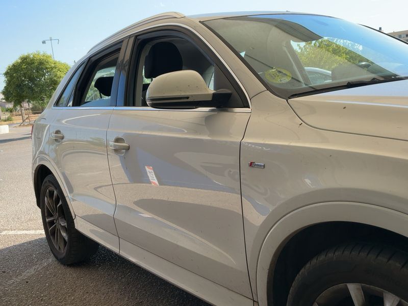 Audi Q3 2.0 TDI quattro Ambition — zdjęcie 8