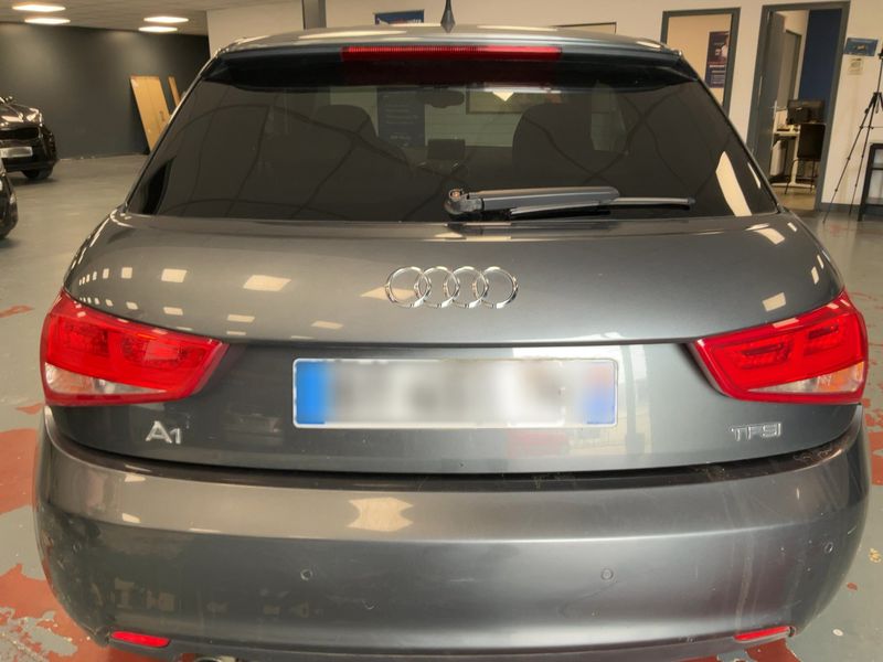 Audi A1 1.4 TFSI S line Sportpaket — zdjęcie 10