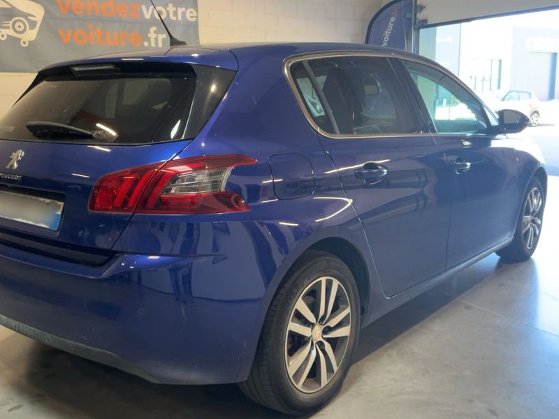Peugeot 308 1.2 e-THP Allure 2020 – снимка 8