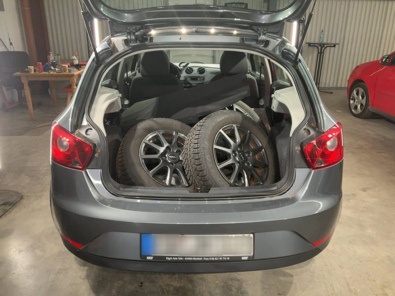 Seat Ibiza 1.2 TSI Sun 2015 – снимка 16
