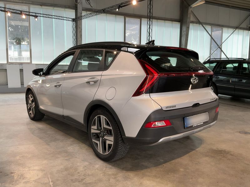 Hyundai Bayon 1.0 TGDI Intro Edition 2WD — zdjęcie 3