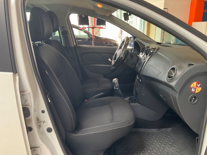 Dacia Logan MCV 0.9 TCe Supreme — zdjęcie 3