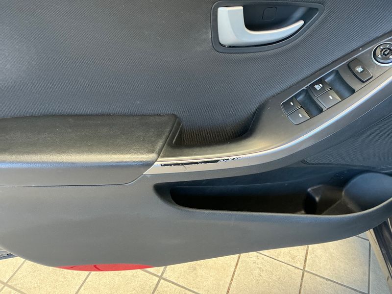 Hyundai i30 1.6 GDI Trend blue 2017 – снимка 25