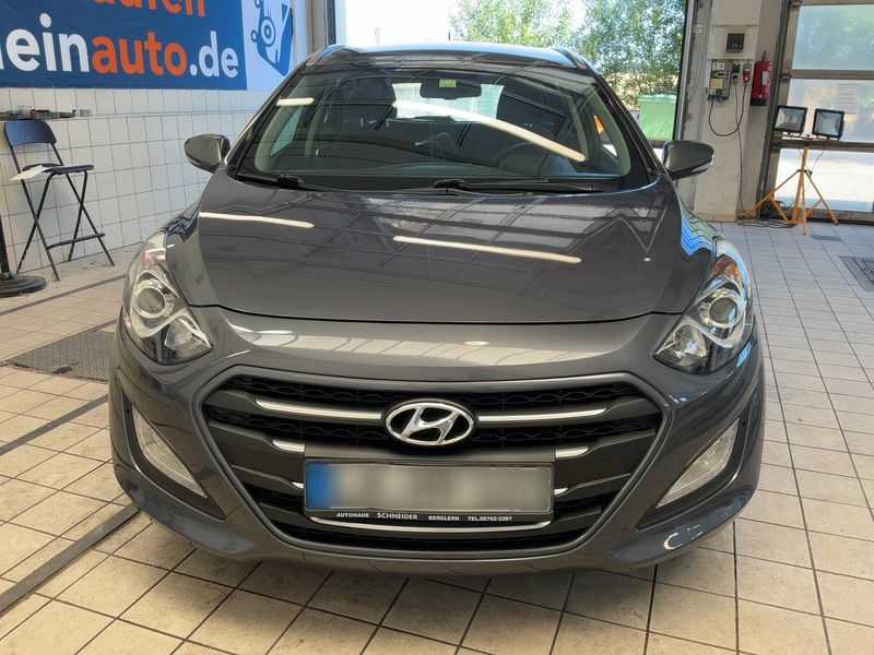 Hyundai i30 1.6 GDI Trend blue — zdjęcie 9
