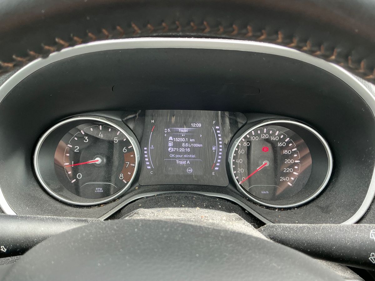 Jeep Compass 2019 — photo 19