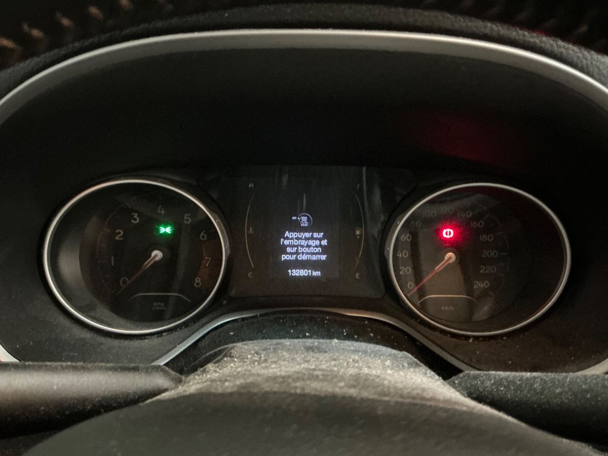 Jeep Compass 2019 — photo 23