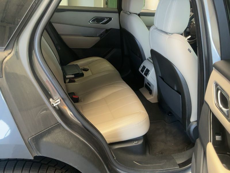 Land Rover Range Rover Velar 2.0 Si4 TwinTurbo S R-Dynamic — zdjęcie 14