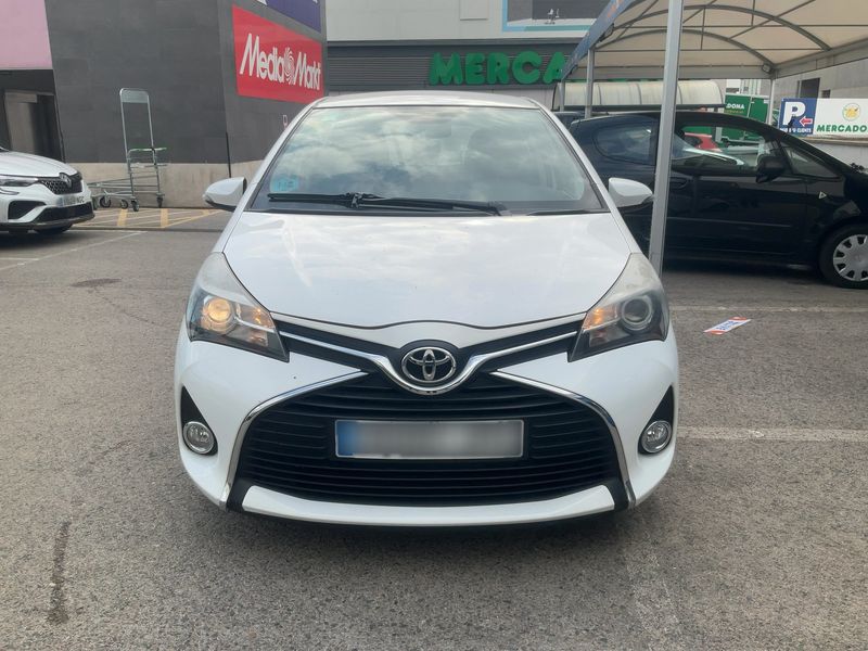 Toyota Yaris 1.33 Dual VVT-i Active — zdjęcie 9