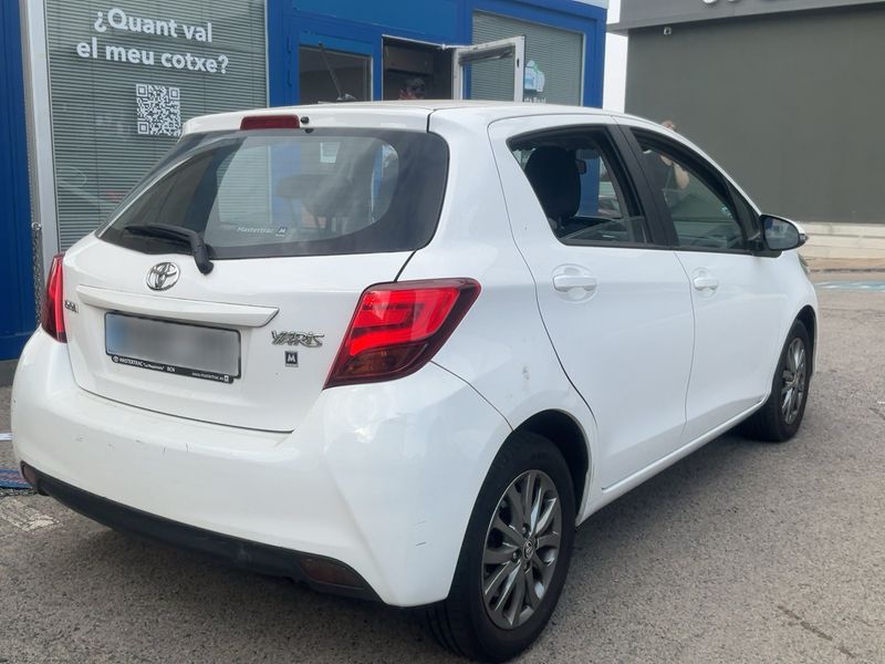 Toyota Yaris 1.33 Dual VVT-i Active — zdjęcie 6