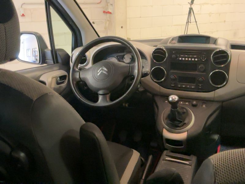 Citroen Berlingo 1.6 HDi Exclusive — zdjęcie 12