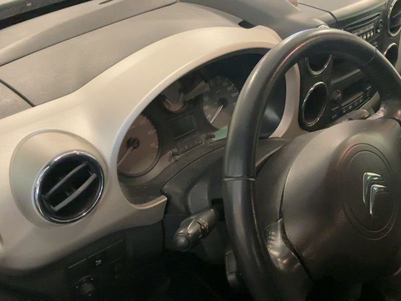 Citroen Berlingo 1.6 HDi Exclusive — zdjęcie 13