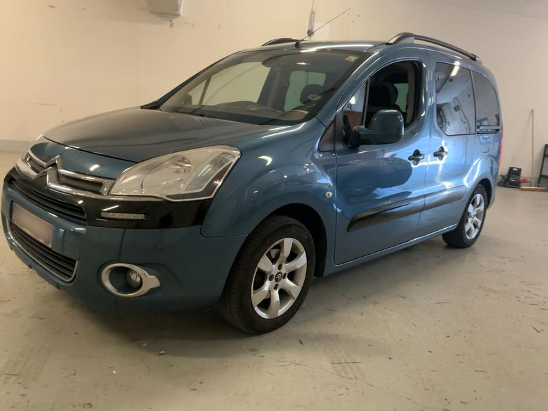 Citroen Berlingo 1.6 HDi Exclusive — zdjęcie 2