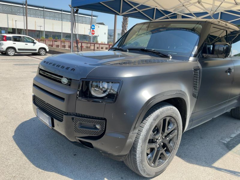 Land Rover Defender D250 Mild-Hybrid 110 XS Edition — zdjęcie 2