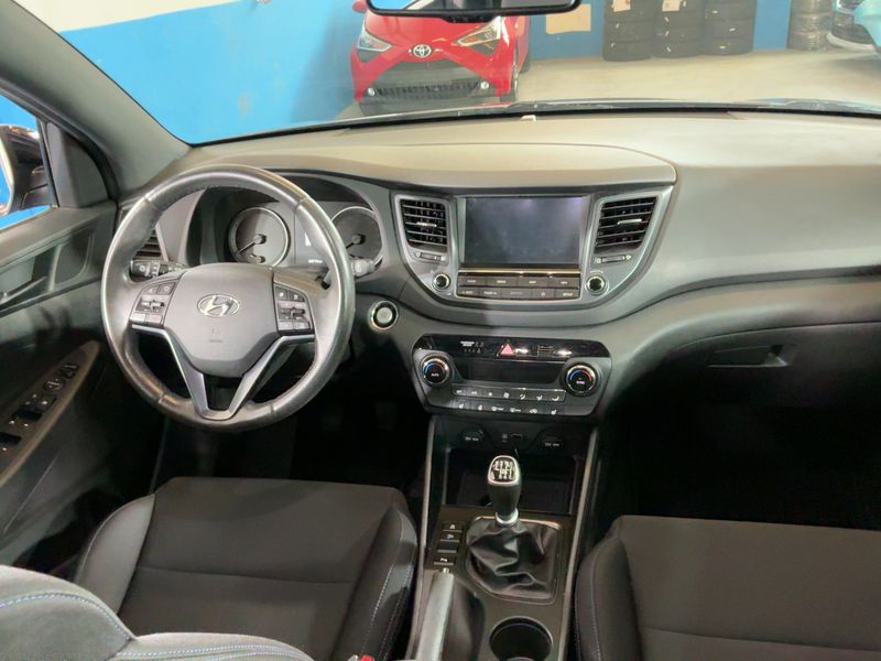 Hyundai Tucson 1.6 TGDI Passion + 2WD — zdjęcie 12