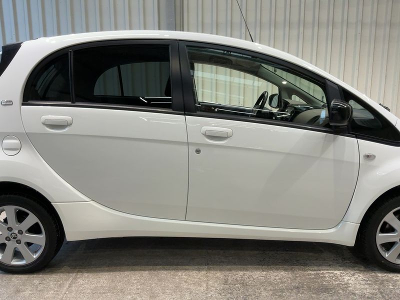 Citroen C-Zero electric drive 50 kW Tendance — zdjęcie 7