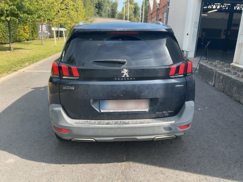Peugeot 5008 1.5 Blue-HDi Allure 2018 – снимка 7