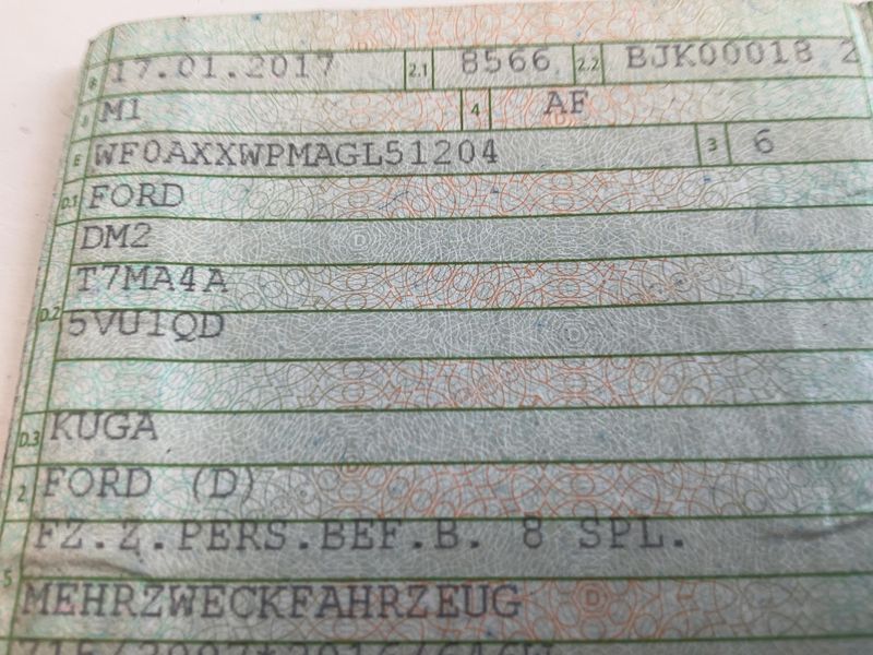 Ford Kuga 2.0 TDCi Titanium — zdjęcie 15