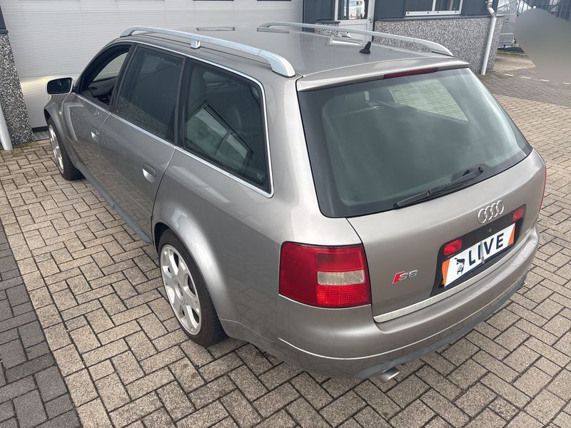 Audi S6 4.2 V8 quattro — zdjęcie 3