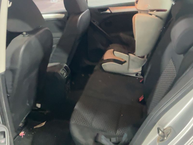 Volkswagen Golf VI 2.0 TDI Advance — zdjęcie 14