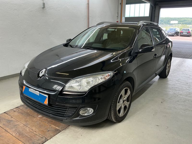 Renault Megane 1.5 dCi Expression — zdjęcie 1