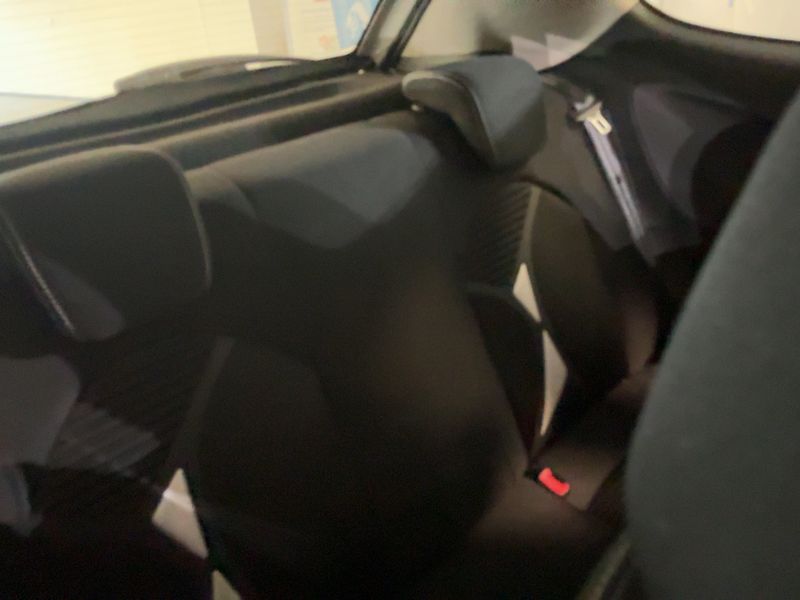 Alfa Romeo MiTo 0.9 TwinAir Junior — zdjęcie 14
