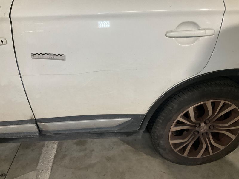 Mitsubishi Outlander 2.2 DI-D Instyle 2WD 2019 – снимка 26