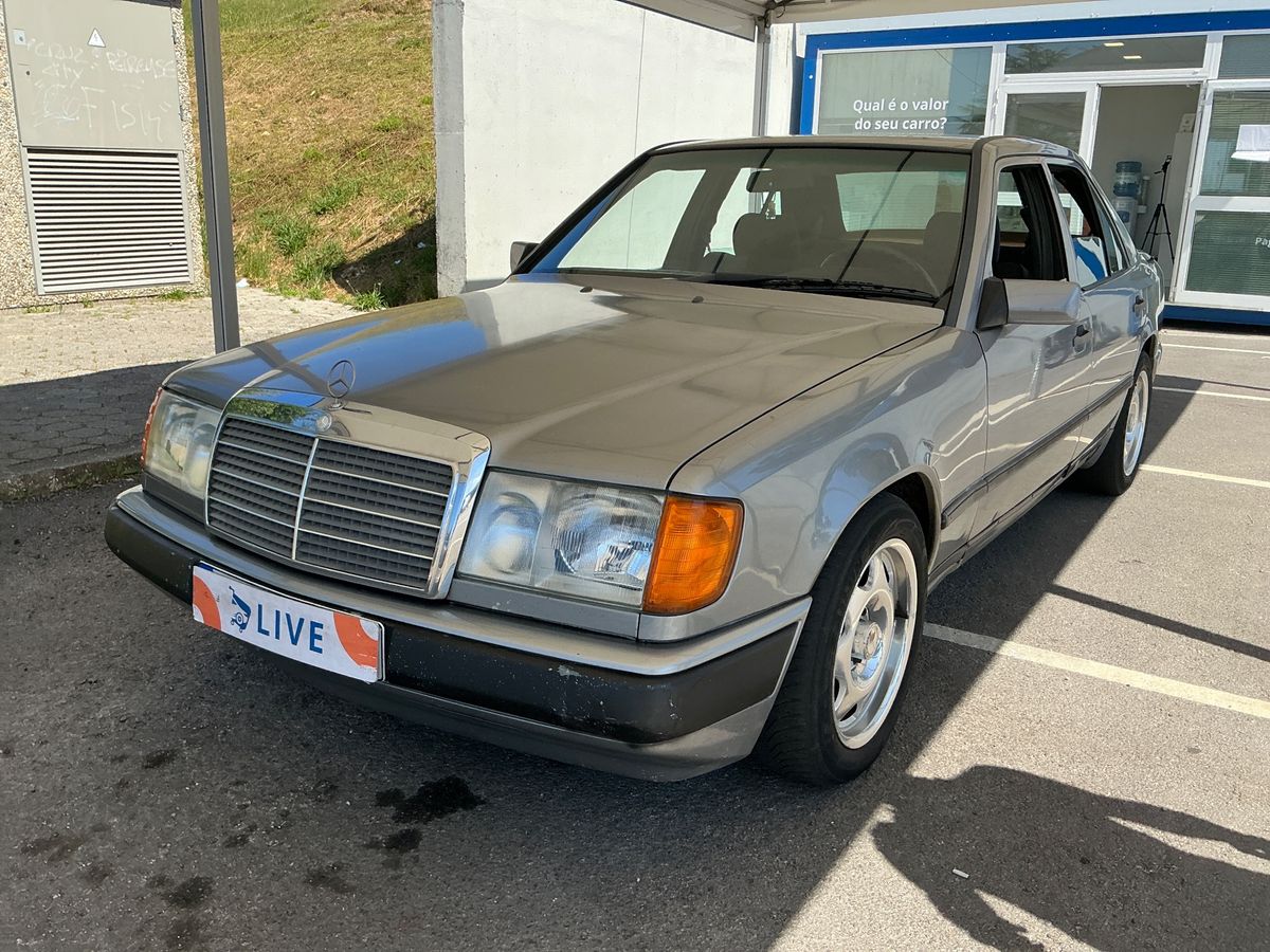 Mercedes-Benz E-Klasse 1985