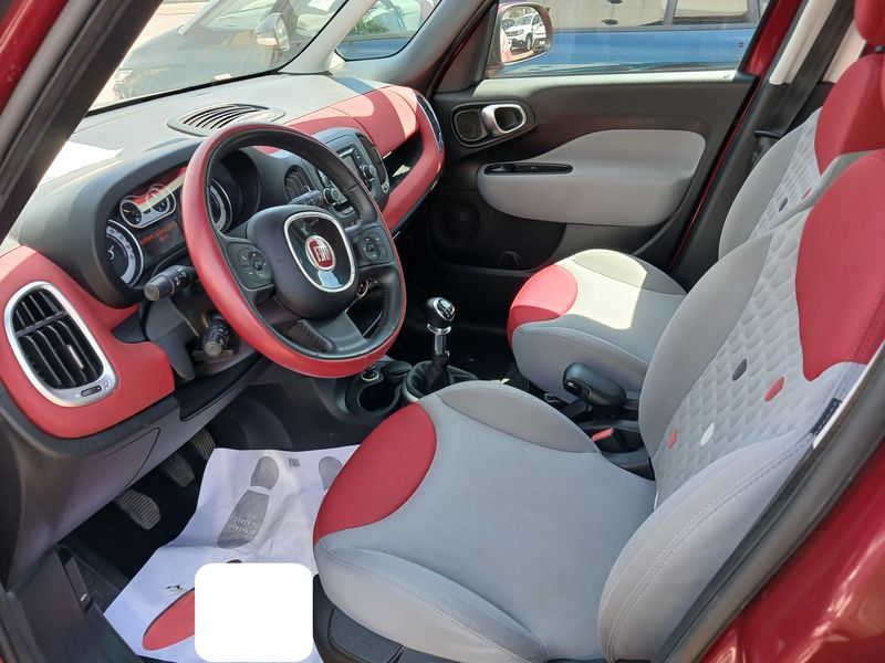 Fiat 500L 1.4 Easy — zdjęcie 9