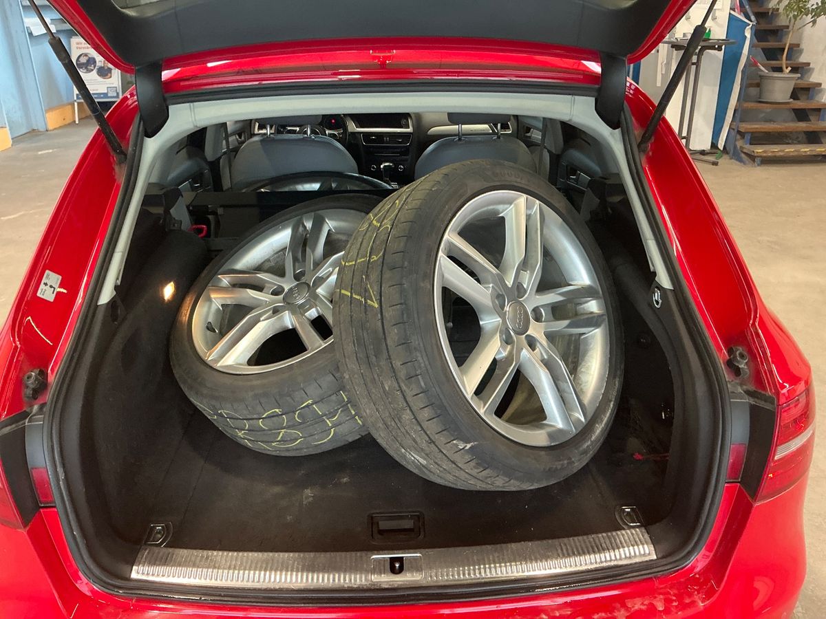 Audi A4 2015 — photo 16