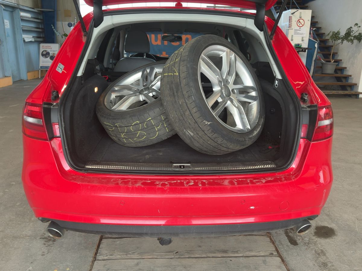 Audi A4 2015 — photo 17