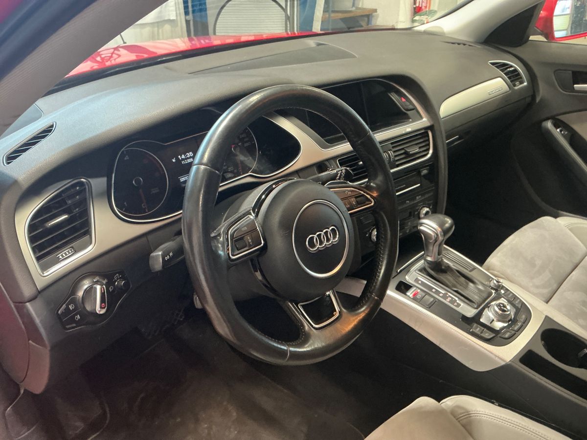 Audi A4 2015 — photo 32