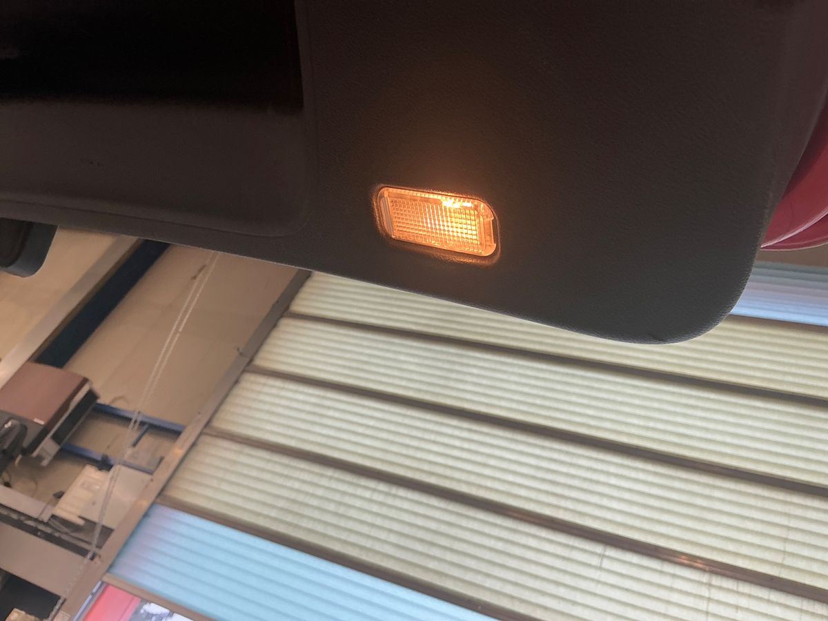 Audi A4 2015 — photo 30