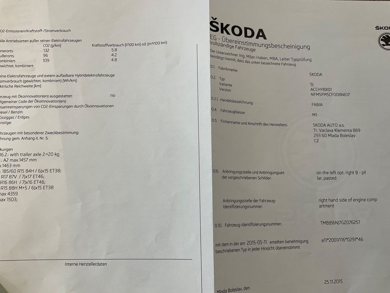 Skoda Fabia 1.0 MPI Ambition — zdjęcie 6