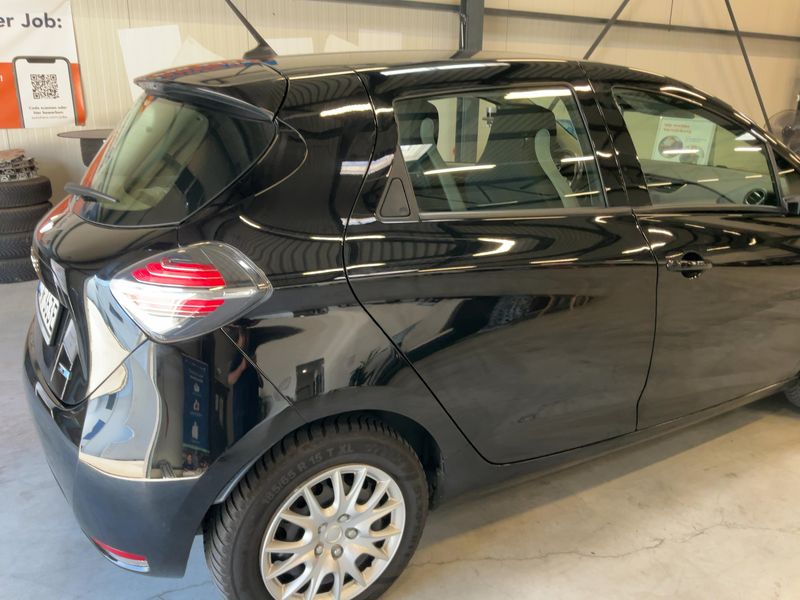 Renault Zoe electric drive 51 kW Experience — zdjęcie 6