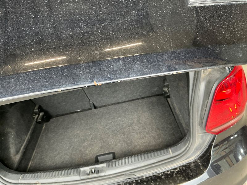 Volkswagen Polo 1.4 TDI Comfortline BlueMotion Tech 2015 – снимка 44
