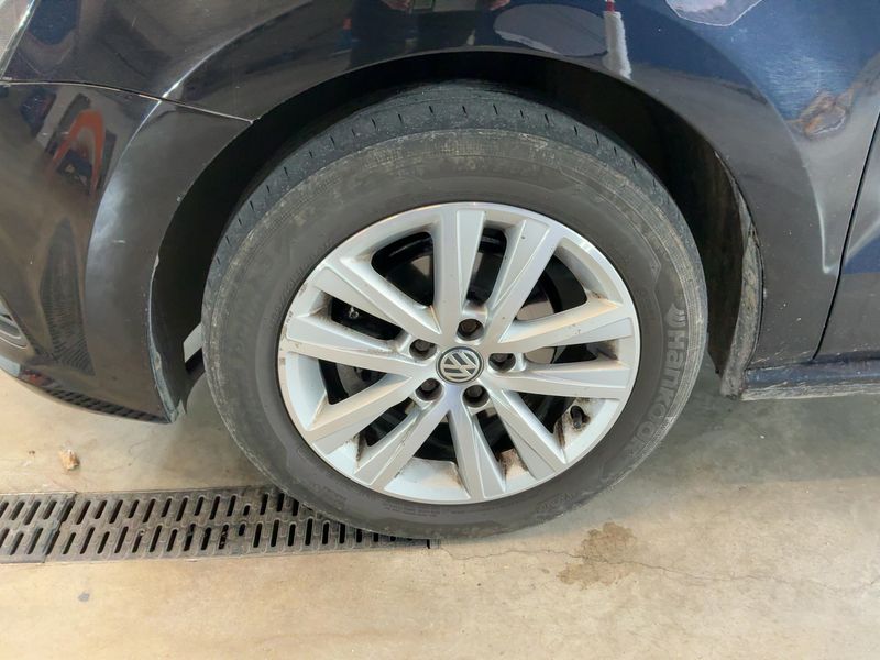 Volkswagen Polo 1.4 TDI Comfortline BlueMotion Tech 2015 – снимка 3