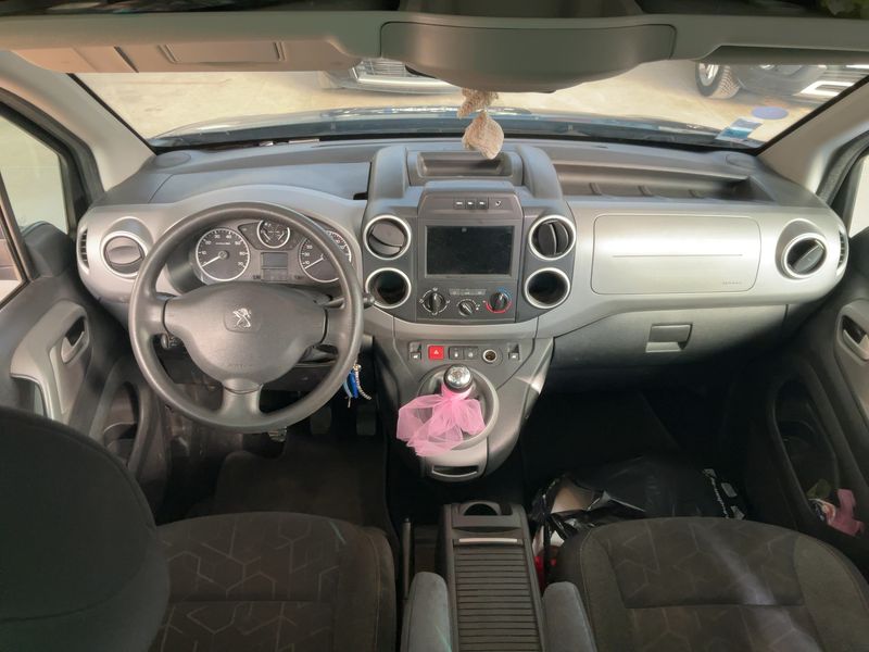 Peugeot Partner 1.2 PureTech Style — zdjęcie 12