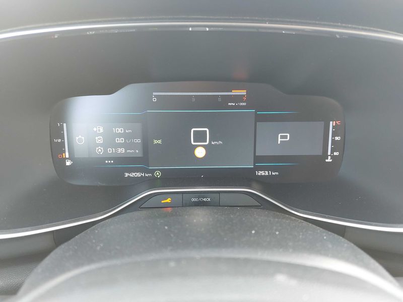 Citroen C5 Aircross 2.0 Blue-HDi Shine — zdjęcie 12