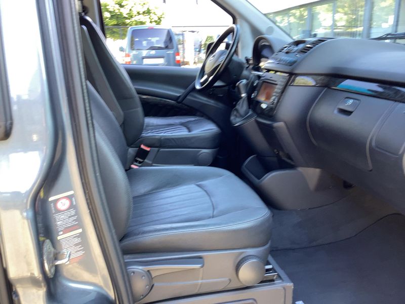 Mercedes-Benz Viano 3.0 CDI lang BlueEfficiency Ambiente — zdjęcie 11