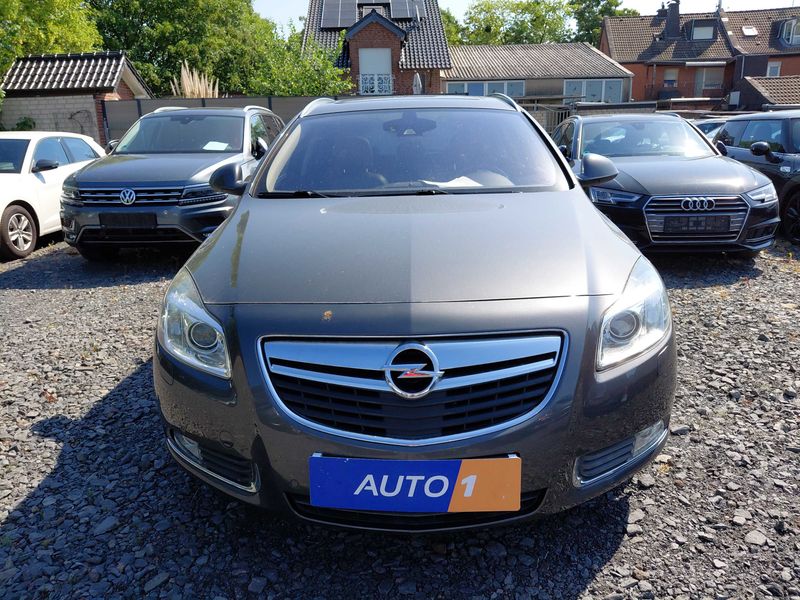 Opel Insignia Sports Tourer 2.0 Turbo Innovation 4x4 — zdjęcie 7